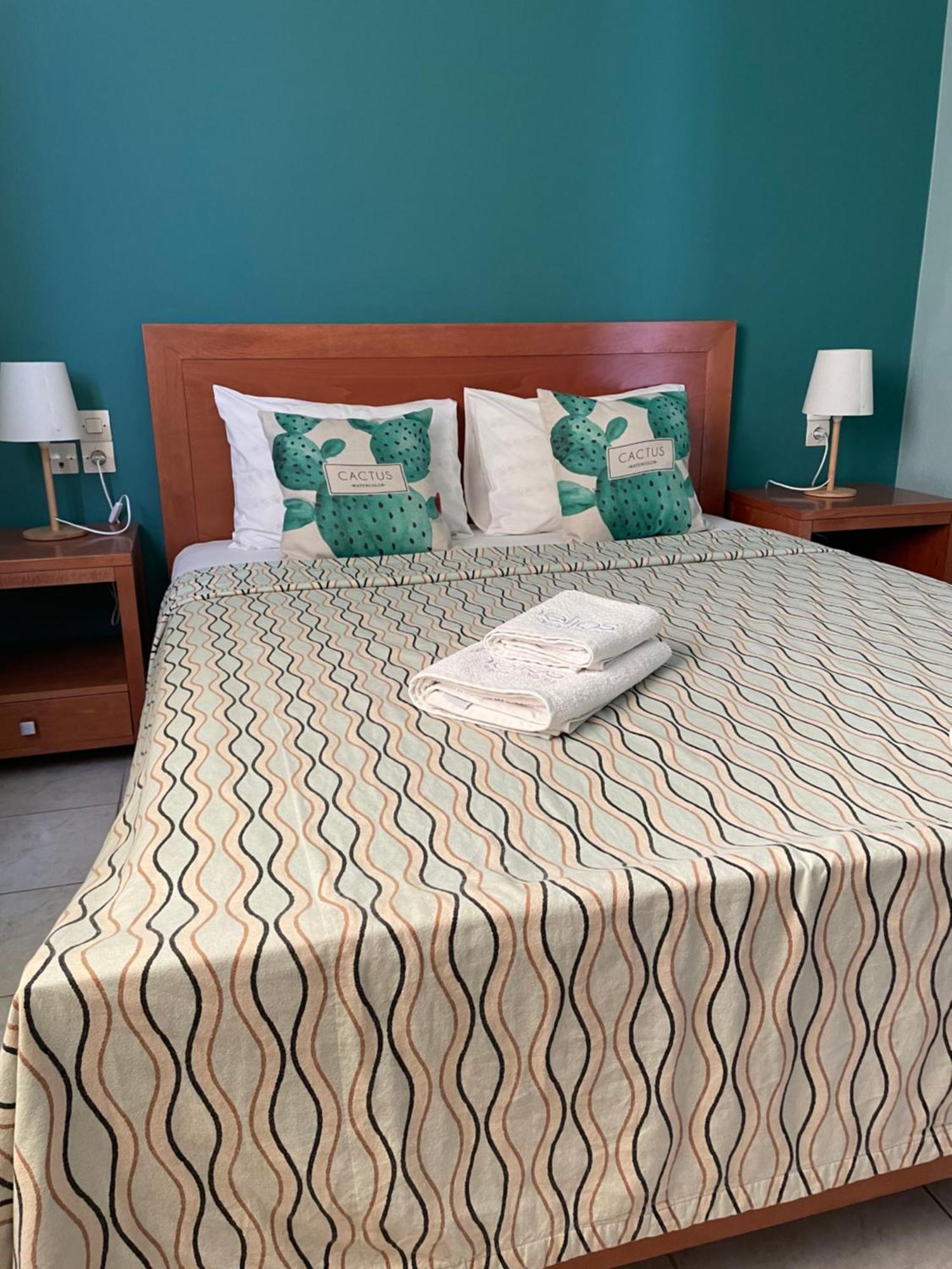 Helios Apartments 플라키아스 외부 사진